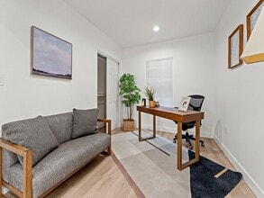 1411 W 7th St in Santa Ana, CA - Building Photo - Building Photo