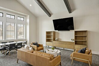 Cadence at Century Farm in Meridian, ID - Building Photo - Building Photo