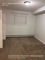 1017 Northumberland Ave in Saskatoon, SK - Building Photo