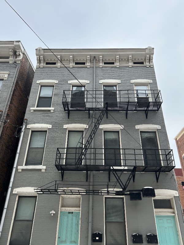 1818 Logan St, Unit 3 in Cincinnati, OH - Building Photo - Building Photo