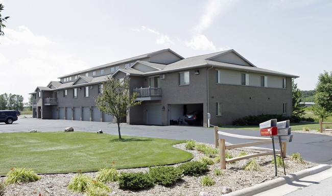 Ravens Ridge Apartments in Denmark, WI - Building Photo - Building Photo