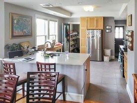 4 Mt Cushing Terrace, Unit 2 in Boston, MA - Building Photo