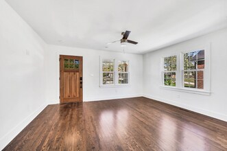 1810 County Hospital Rd in Nashville, TN - Building Photo - Building Photo