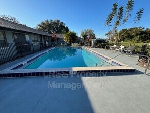 1031 Columbia Ave in St. Cloud, FL - Building Photo - Building Photo