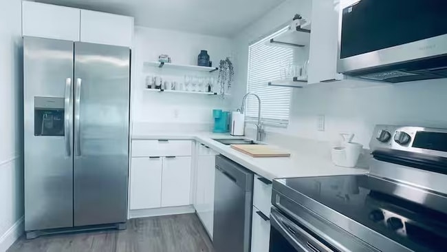 192 Temple Rd in Venice, FL - Building Photo - Building Photo