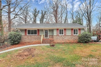 6210 Candlewood Dr in Charlotte, NC - Building Photo - Building Photo