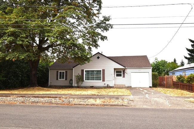 property at 657 W Vine St