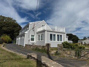 1 Fenwood Dr in Old Saybrook, CT - Building Photo - Building Photo