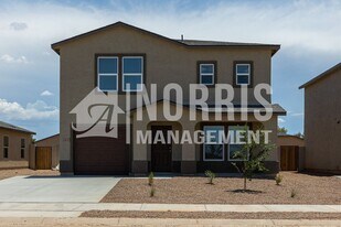 167 W Dewey Ave in Coolidge, AZ - Building Photo