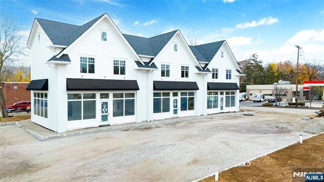 property at 445 Ramapo Valley Rd