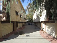 8745-8753 Etiwanda Ave in Northridge, CA - Foto de edificio - Other