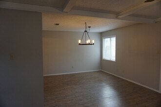 3316 62nd St in Lubbock, TX - Building Photo - Building Photo