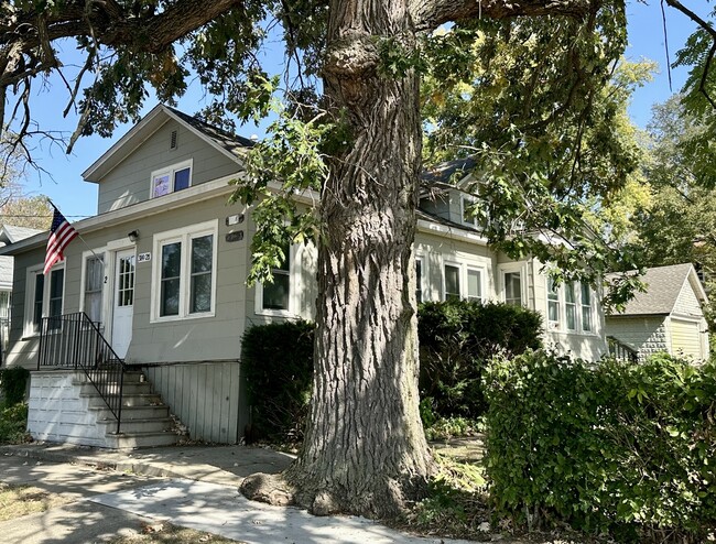 property at 314 S 2nd Ave