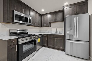 6248 Dorothy Dr in San Diego, CA - Building Photo