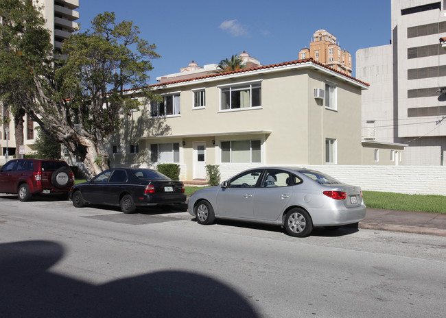 539 Valencia Ave in Coral Gables, FL - Building Photo - Building Photo