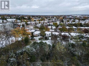 692 Down Crescent in Oshawa, ON - Building Photo - Building Photo