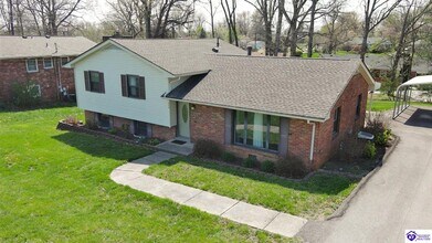 228 Cherokee Blvd in Elizabethtown, KY - Building Photo - Building Photo