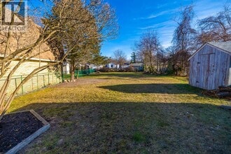 1474 Colborne Rd in Sarnia, ON - Foto de edificio - Building Photo