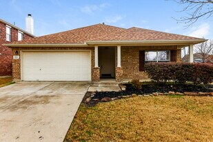 501 Pinto Ln in Forney, TX - Building Photo