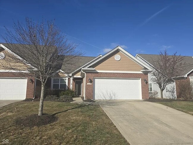 property at 3538 Heathcliff Ct