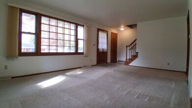 1439-1441-1441 Springdale Ln in Green Bay, WI - Building Photo - Building Photo