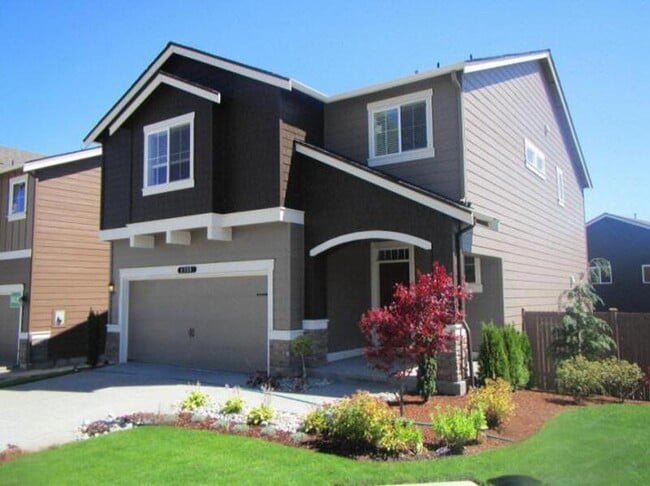 property at 1733 77th Ave SE