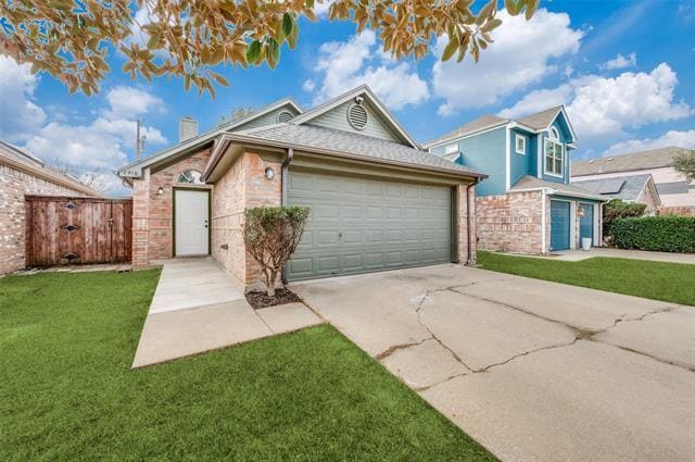 property at 2916 S Bend Dr