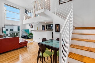 7728 Collins Ave, Unit # 16 in Miami, FL - Building Photo - Building Photo