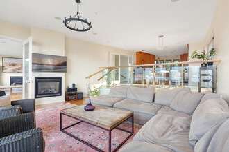 2603 Wall St in Vancouver, BC - Building Photo - Building Photo