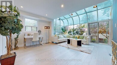 108 Eaton Ave in Toronto, ON - Building Photo - Building Photo