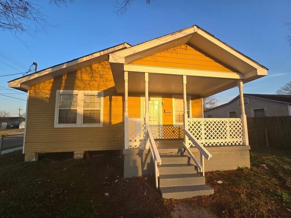 4575 Dodt Ave in New Orleans, LA - Building Photo