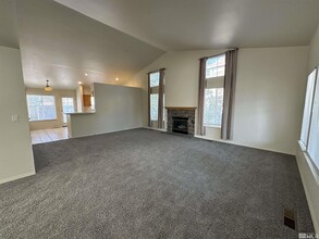 5434 Tappan Dr in Reno, NV - Building Photo - Building Photo