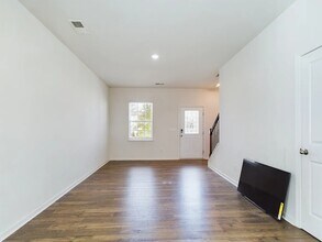 5012 Jamie Sloop Ln in Charlotte, NC - Building Photo - Building Photo