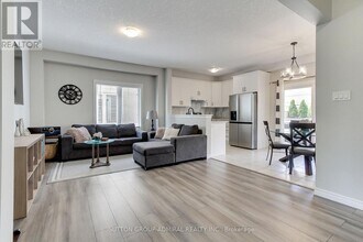 34 Milne St in New Tecumseth, ON - Building Photo - Building Photo