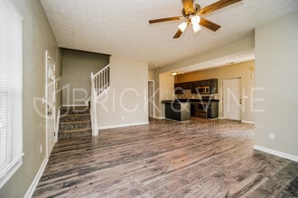1658 S Champion Ave in Columbus, OH - Building Photo - Building Photo