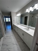 257 Indies Dr E in Naples, FL - Building Photo - Building Photo