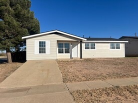 4101 Parkway Rd in Big Spring, TX - Building Photo