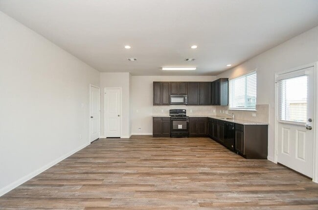 property at 18602 Lansdowne Stream Path