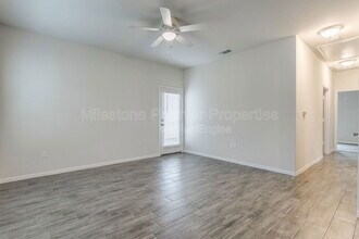 2405 N Hickory St in Sherman, TX - Building Photo - Building Photo