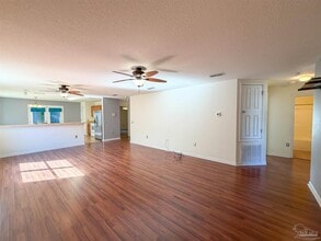 10645 Senegal Dr in Pensacola, FL - Building Photo - Building Photo