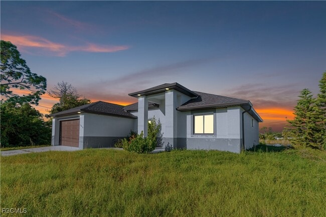 3340 NE 19th Ave in Cape Coral, FL - Building Photo - Building Photo