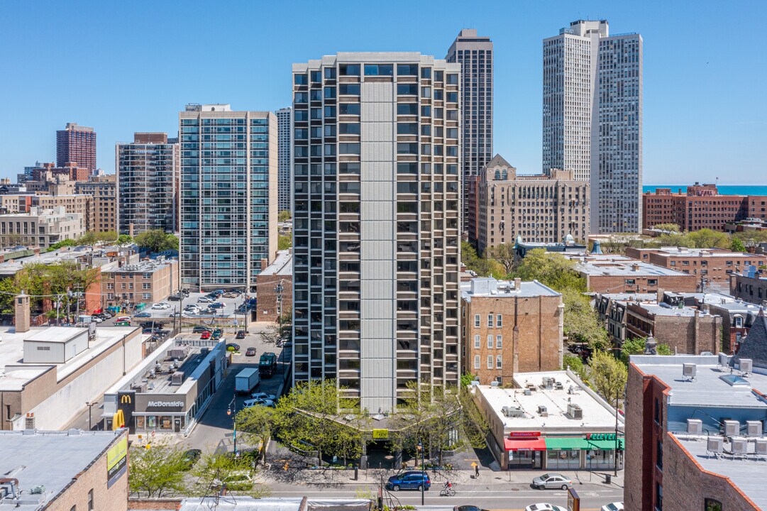 The Kent in Chicago, IL - Foto de edificio