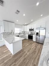 4952 SW 33rd Way in Fort Lauderdale, FL - Building Photo - Building Photo