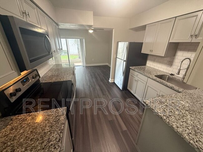 property at 4307 S Semoran Blvd