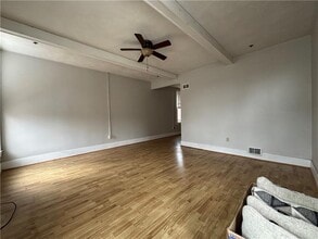 211 S Wade Ave in Washington, PA - Building Photo - Building Photo