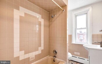 7026 Clinton Rd in Upper Darby Township, PA - Building Photo - Building Photo