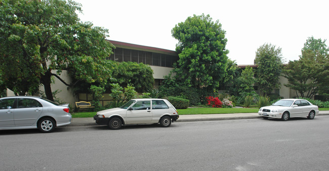 1608 Amberwood Dr in South Pasadena, CA - Building Photo - Building Photo