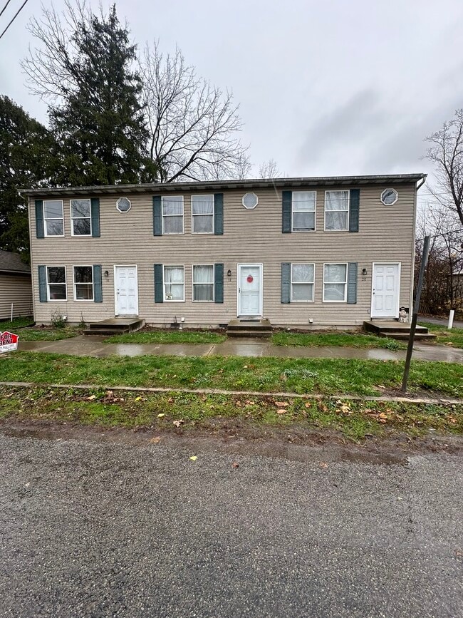 property at 16 E Center St