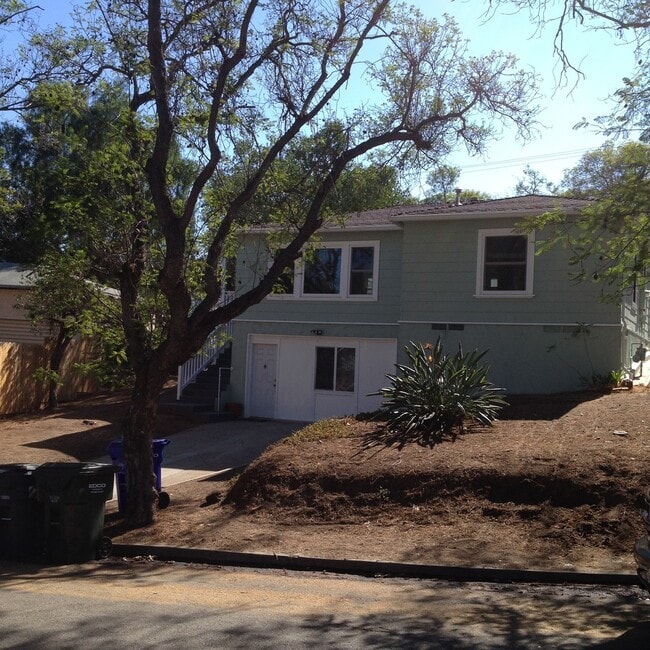 property at 8855 Greenview Pl