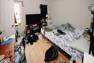 1424 Shadowbrook Dr in Marietta, GA - Building Photo - Building Photo